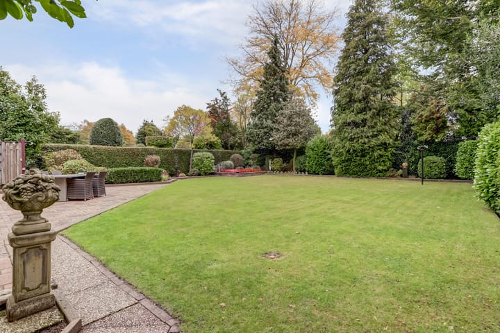 Foto 3 van Van Haestrechtstraat 10