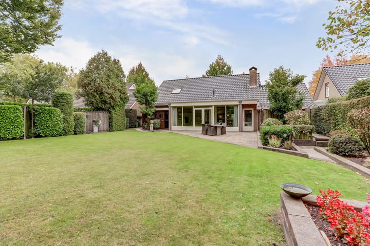 Foto 38 van Van Haestrechtstraat 10