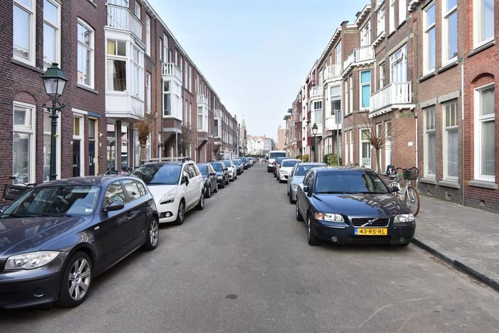 Photo 2 of Van Aerssenstraat 168
