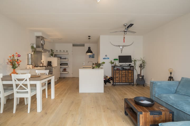 Foto 7 van B.G.J. Berntzenstraat 9