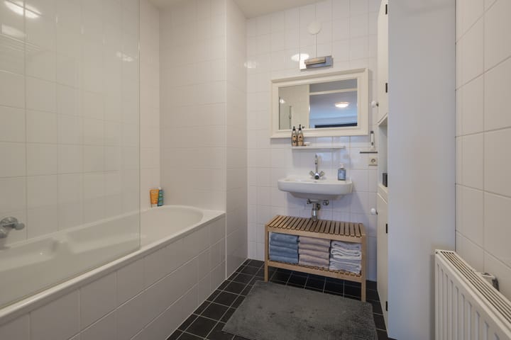 Foto 18 van B.G.J. Berntzenstraat 9