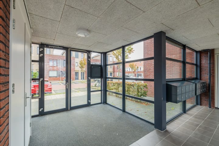 Foto 33 van B.G.J. Berntzenstraat 9