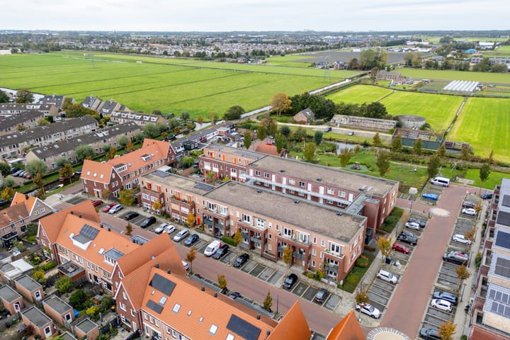 Foto 41 van B.G.J. Berntzenstraat 9