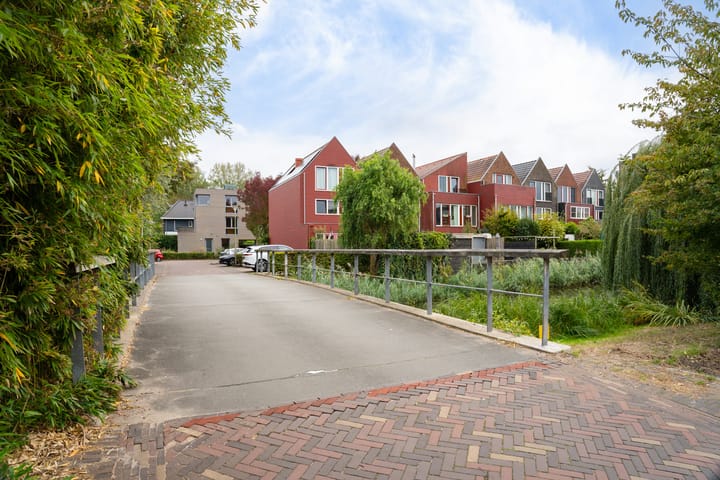 Photo 7 of Gele Lis 156