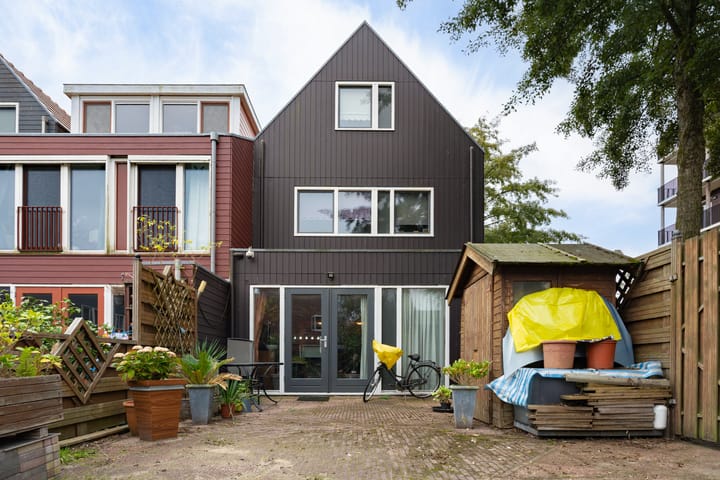 Photo 31 of Gele Lis 156