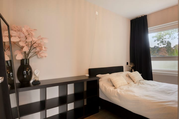 Foto 16 van Jan Luykenlaan 34