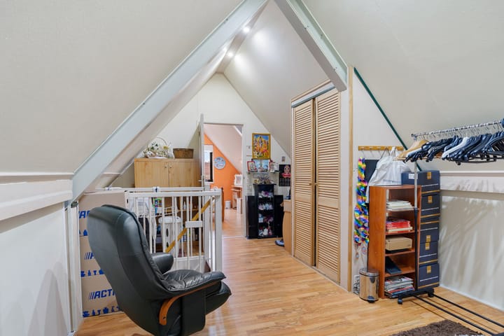 Photo 54 of Gele Lis 156