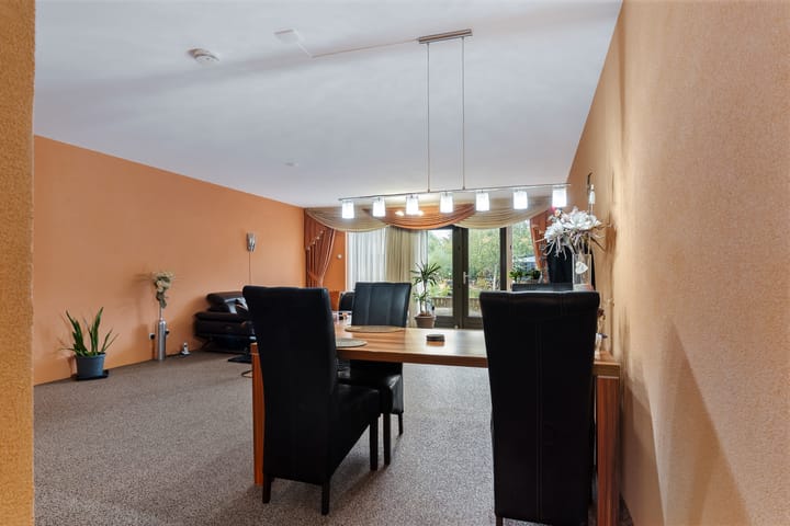 Photo 26 of Gele Lis 156