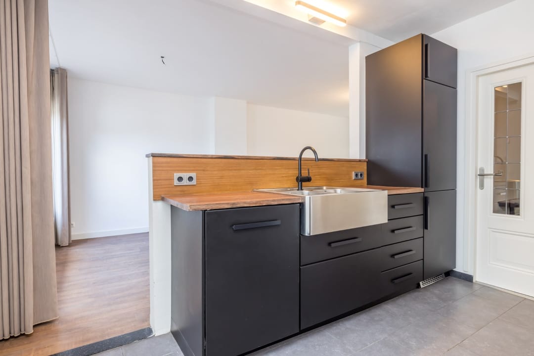 Foto 11 van Burg. Smeetsstraat 30