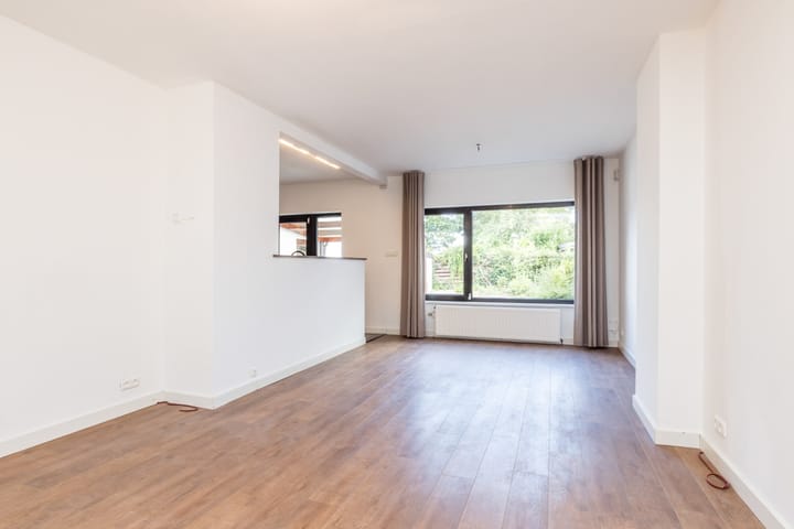 Photo 14 of Burg. Smeetsstraat 30