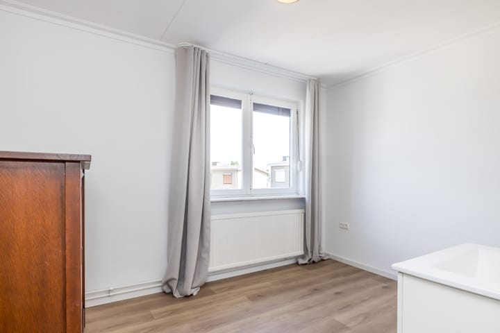 Photo 30 of Burg. Smeetsstraat 30