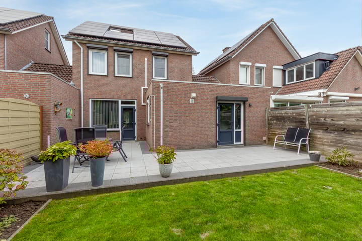 Foto 3 van Schoutlaan 34