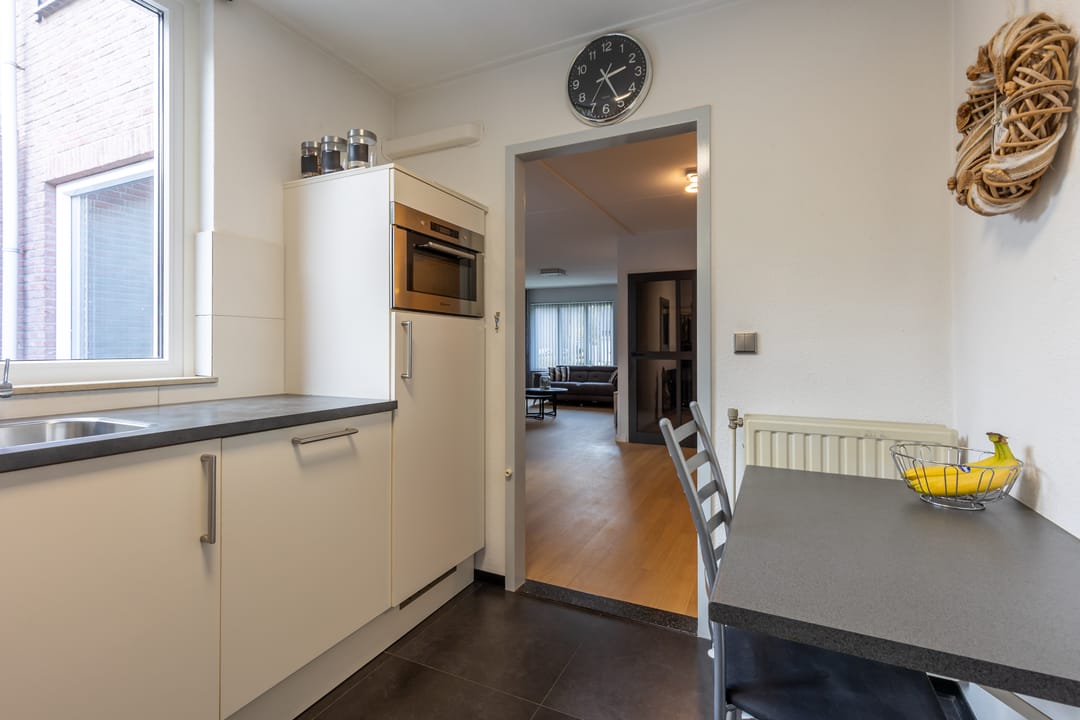 Foto 16 van Schoutlaan 34