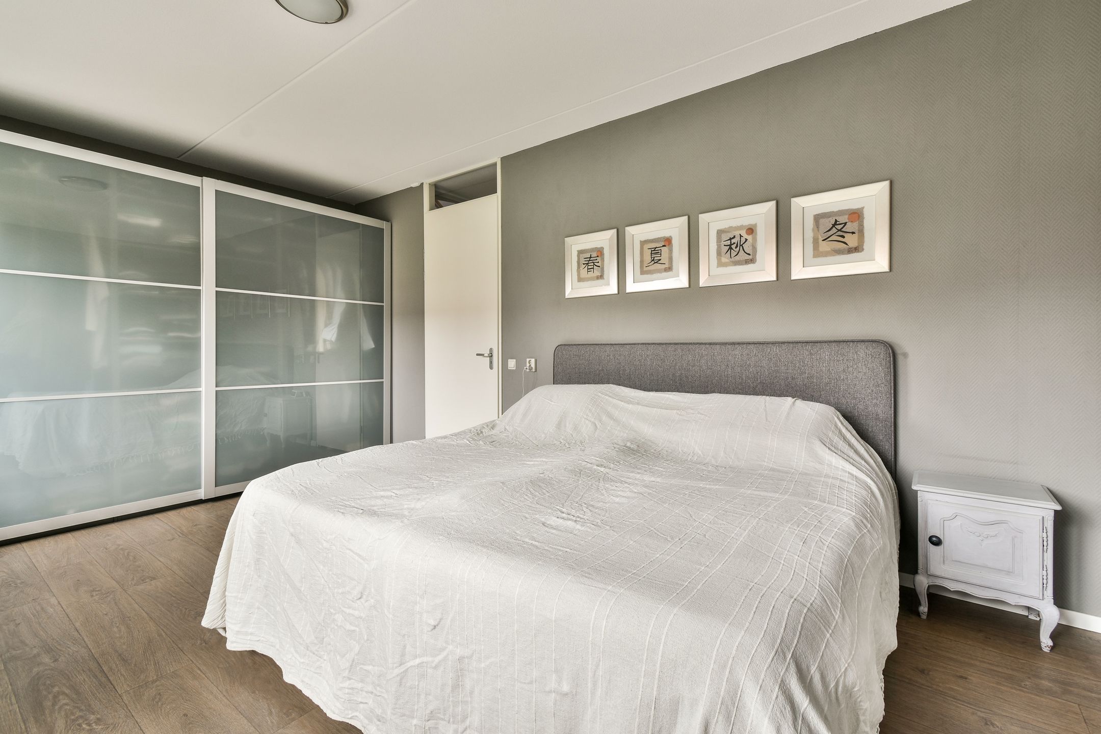 Foto 12 van Zilvergloed 27