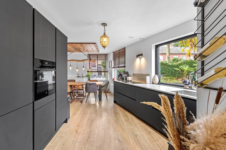 Photo 2 of Sportstraat 24