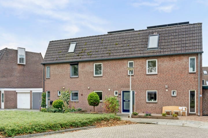 Foto 32 van 't Hoge Eind 82