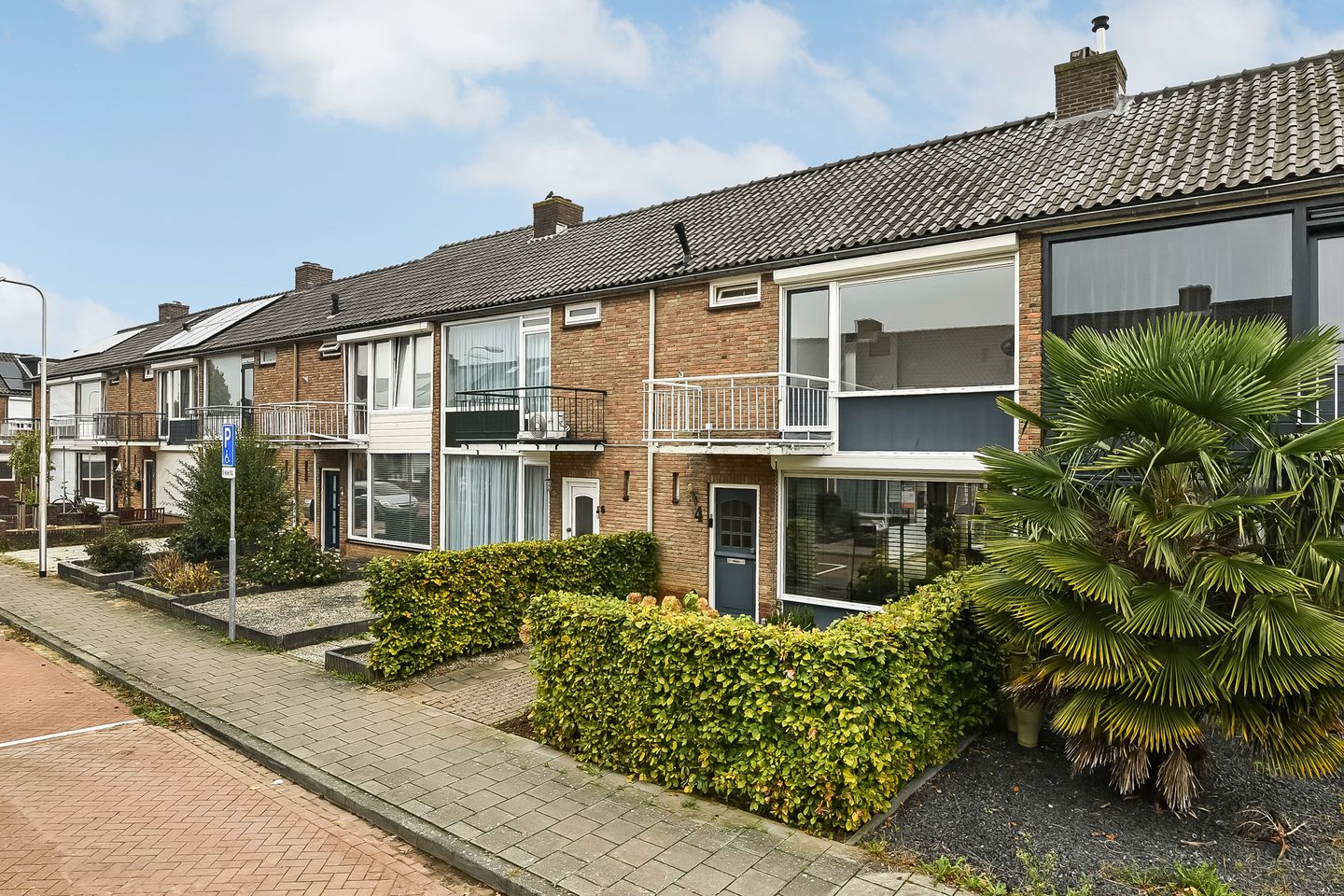 Photo 5 of Verhulststraat 4