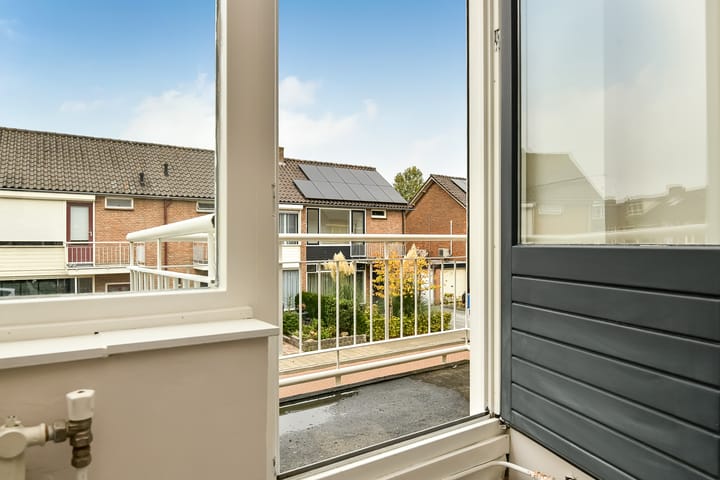 Foto 26 van Verhulststraat 4