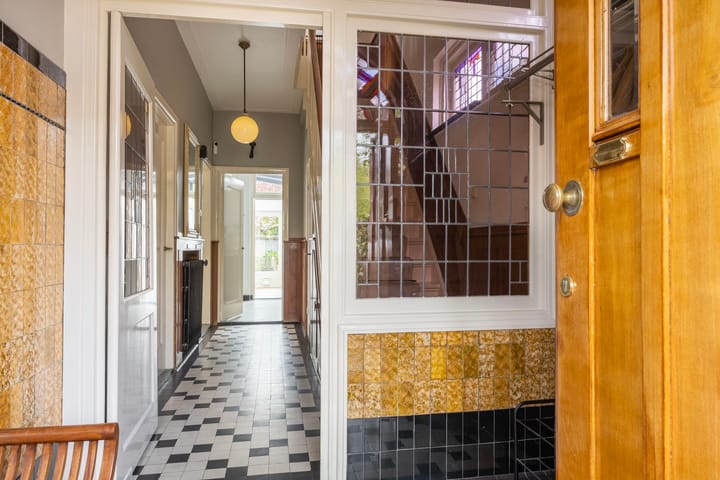 Foto 7 van Diepenbrockstraat 9