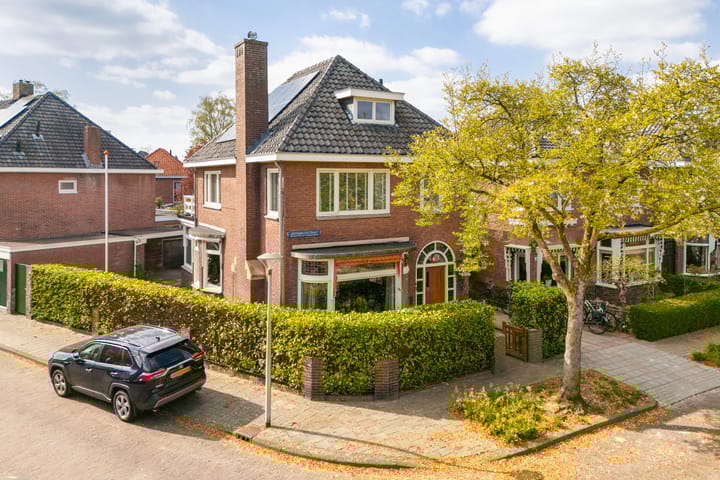 Foto 38 van Diepenbrockstraat 9