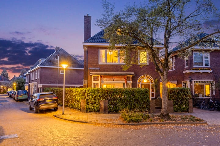 Foto 41 van Diepenbrockstraat 9