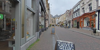 View 360° photos