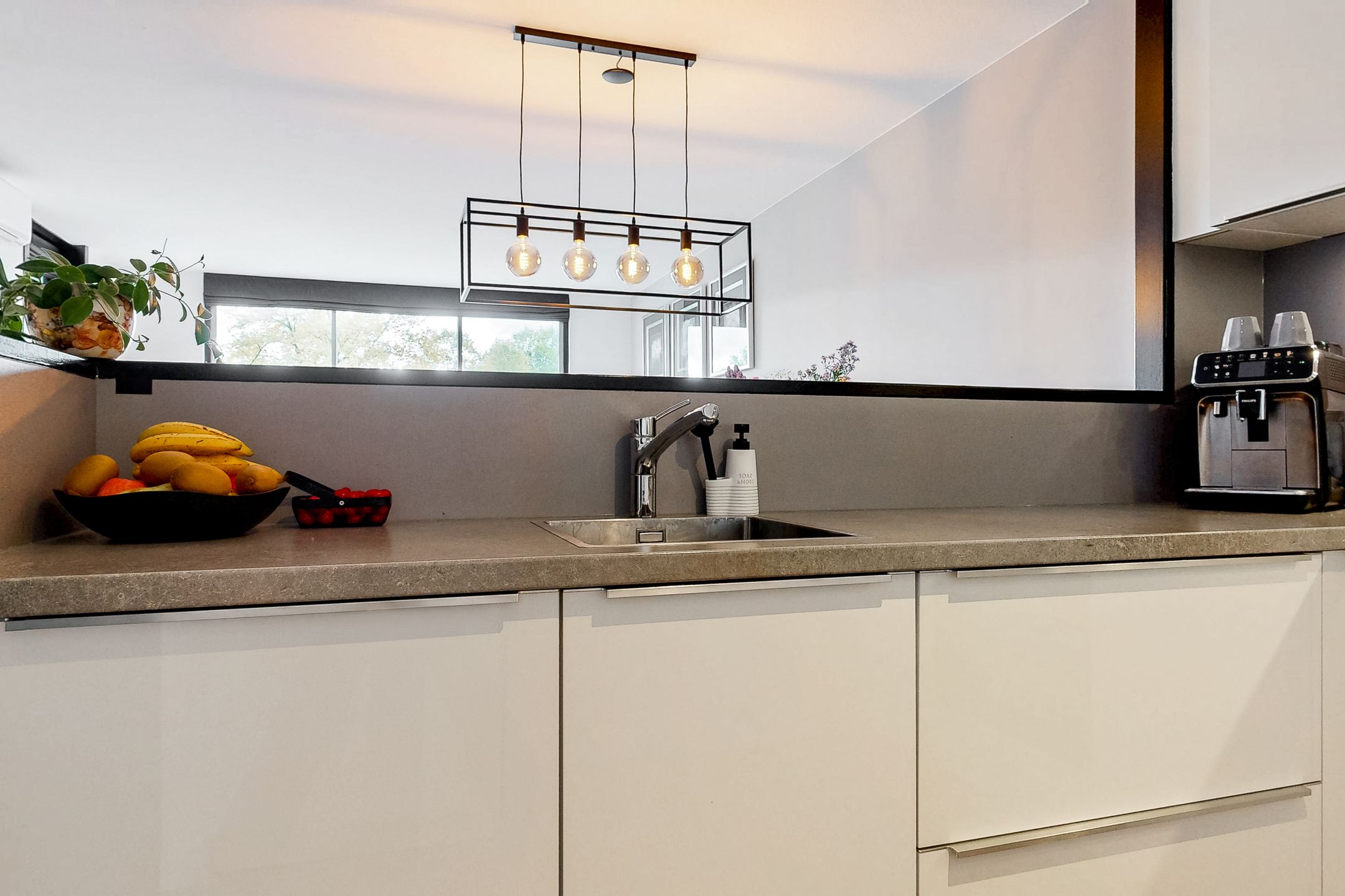 Photo 9 of Brugstraat 23