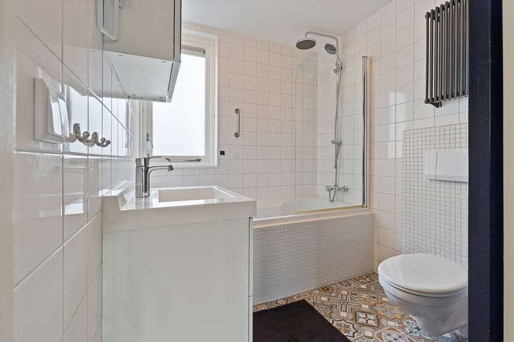 Foto 19 van Oostzeestraat 175