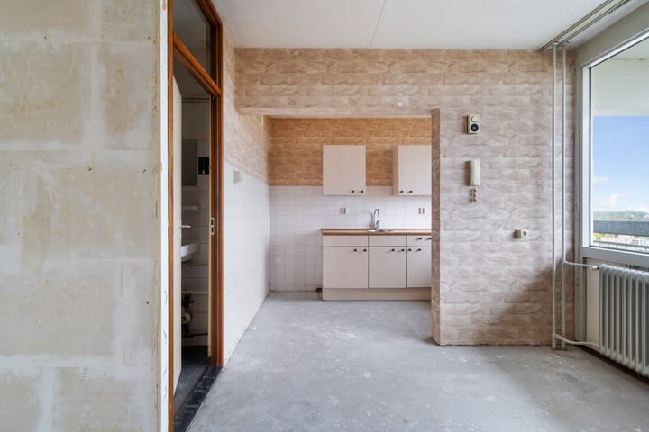 Photo 11 of Albertine Agneslaan 392