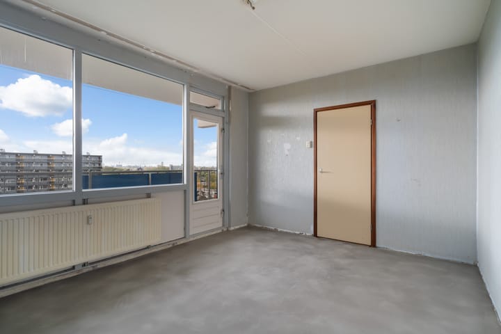 Photo 17 of Albertine Agneslaan 392