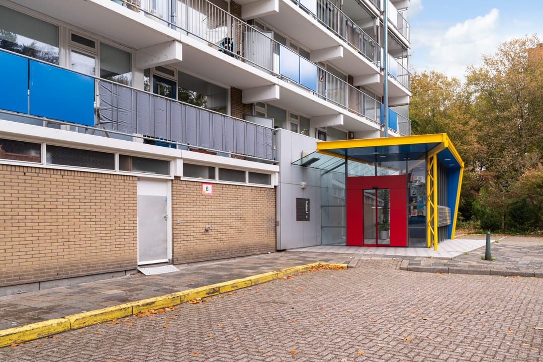 Photo 31 of Albertine Agneslaan 362