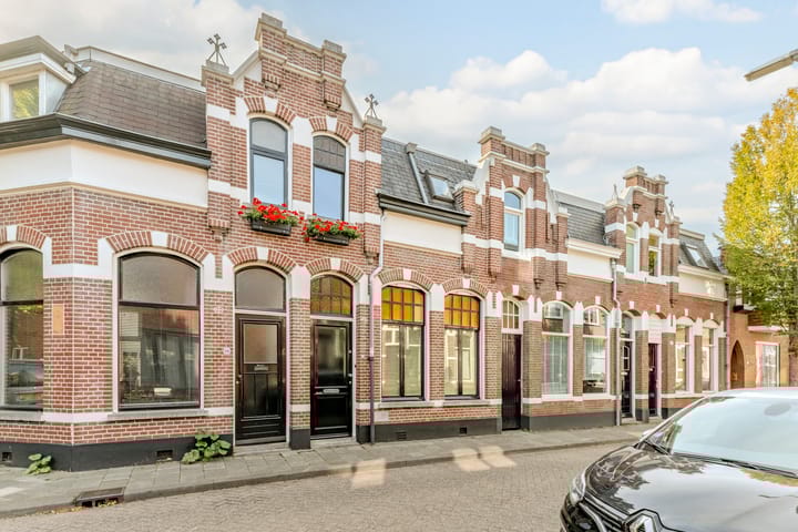 Foto 41 van Goudenregenstraat 33