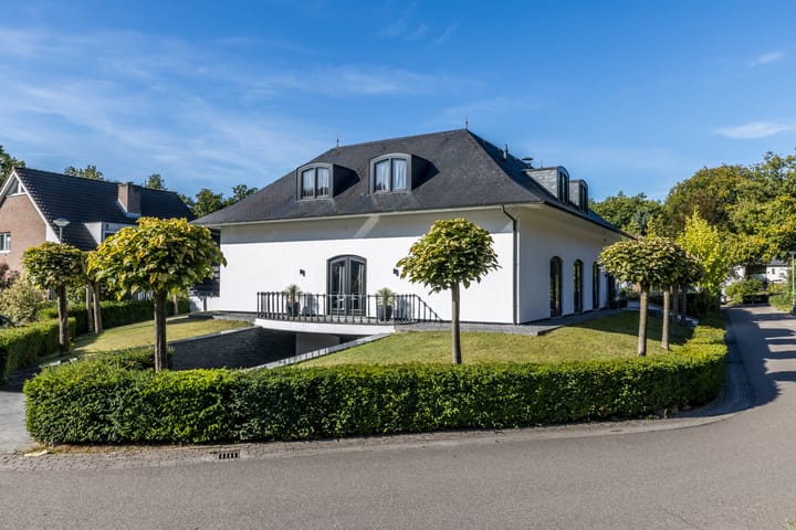 Photo 2 of Moltbos 4