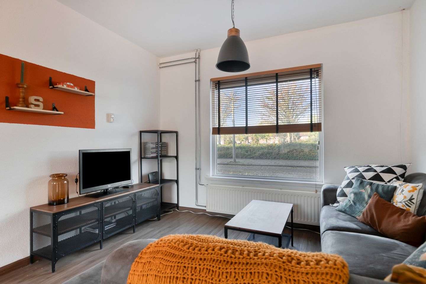 Foto 10 van Cipriano de Rorestraat 13