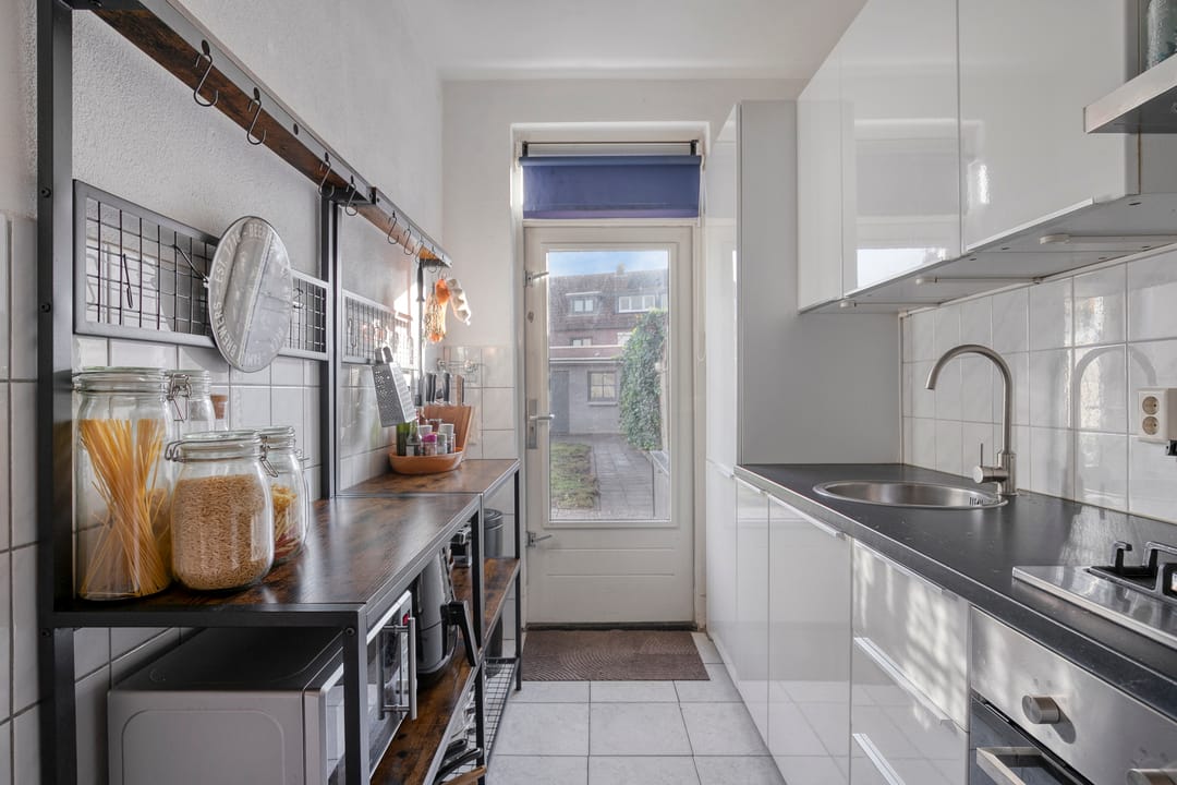 Foto 11 van Cipriano de Rorestraat 13