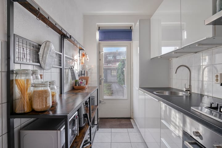 Foto 11 van Cipriano de Rorestraat 13