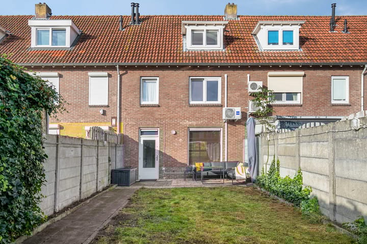 Foto 27 van Cipriano de Rorestraat 13