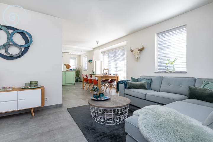 Photo 7 of Nieuwe Zeedijk 1-K003