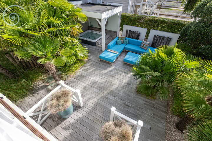 Photo 37 of Nieuwe Zeedijk 1-K003