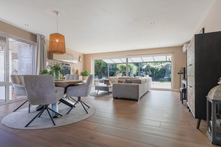 Foto 8 van Dirk Zweepstraat 1