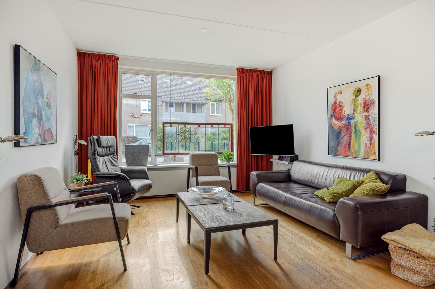 Photo 5 of Regent Smitsstraat 11