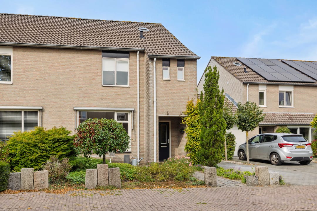 Photo 32 of Regent Smitsstraat 11