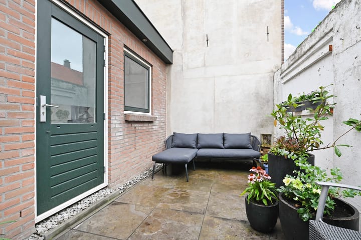 Foto 15 van Frederik Hendrikstraat 38