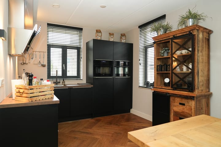 Photo 12 of De Binnenplaats 10