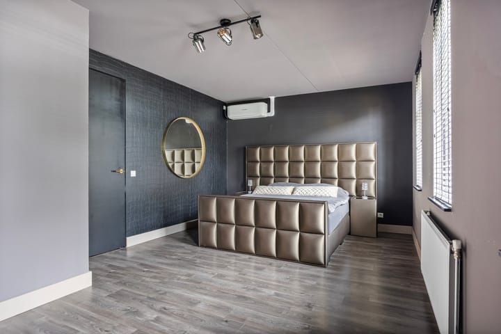 Photo 18 of Karmijn 56