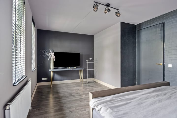 Photo 19 of Karmijn 56