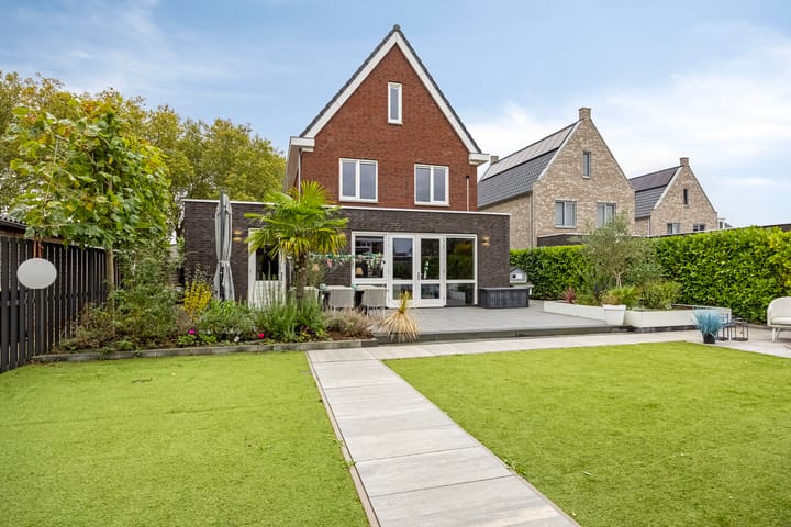 Photo 31 of Karmijn 56