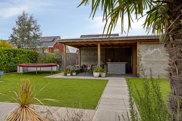 Photo 35 of Karmijn 56