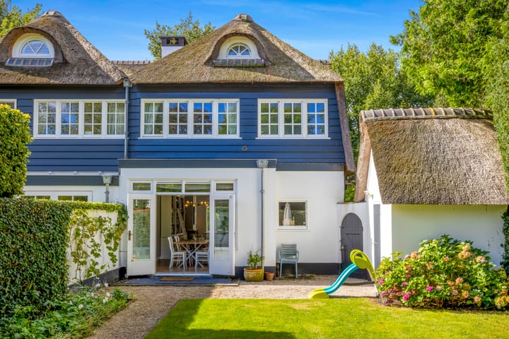 Photo 9 of Wally Moesweg 12