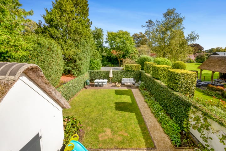 Photo 12 of Wally Moesweg 12